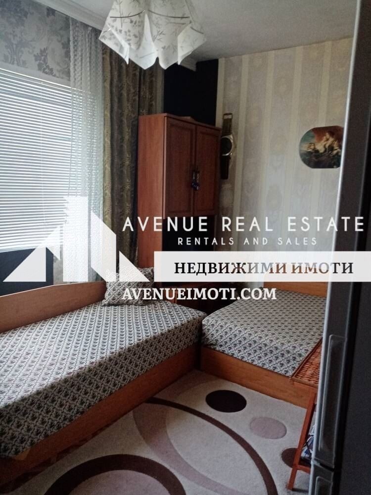 Продава МНОГОСТАЕН, гр. Пловдив, Прослав, снимка 3 - Апартаменти - 55907351