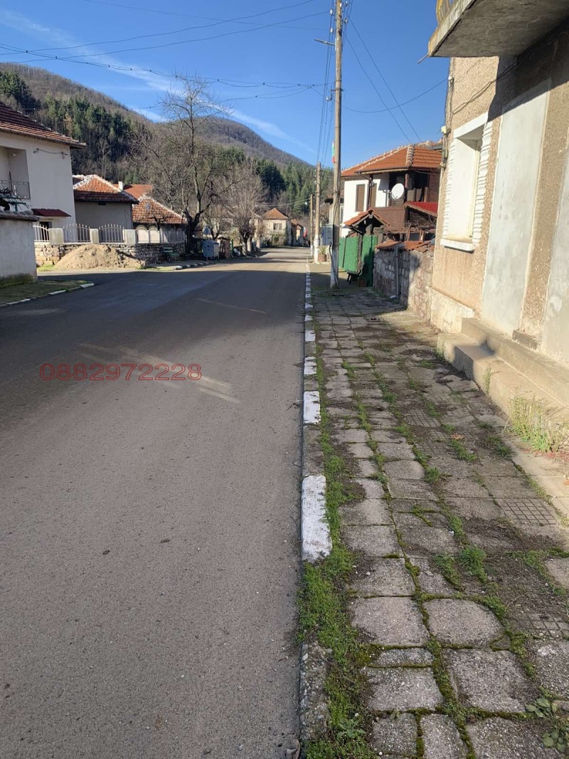 Продава КЪЩА, с. Лютаджик, област Враца, снимка 3 - Къщи - 53193587