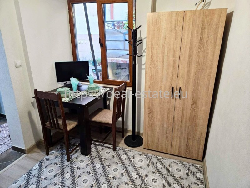 Продава  1-стаен град Благоевград , Идеален център , 15 кв.м | 35287714 - изображение [2]