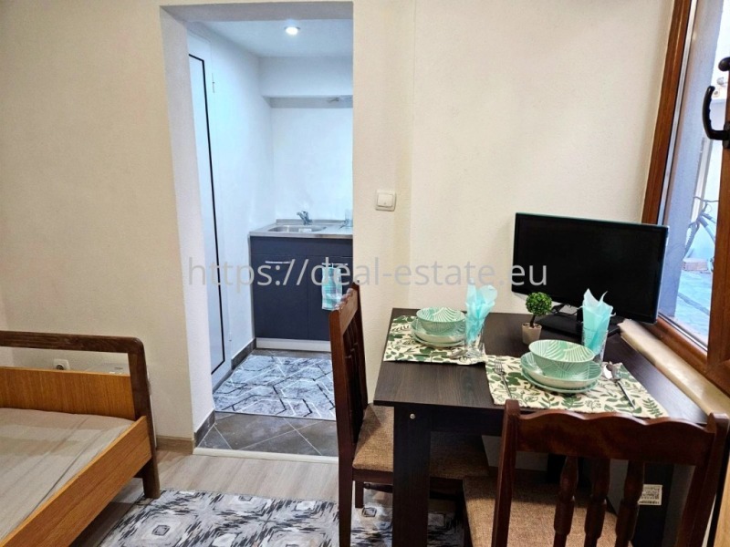 Продава  1-стаен град Благоевград , Идеален център , 15 кв.м | 35287714