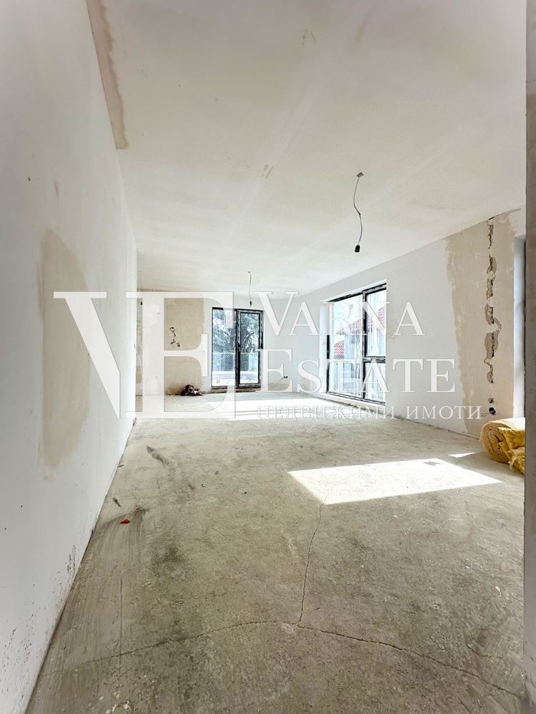 In vendita  2 camere da letto Varna , m-t Dolna Traka , 126 mq | 42961160