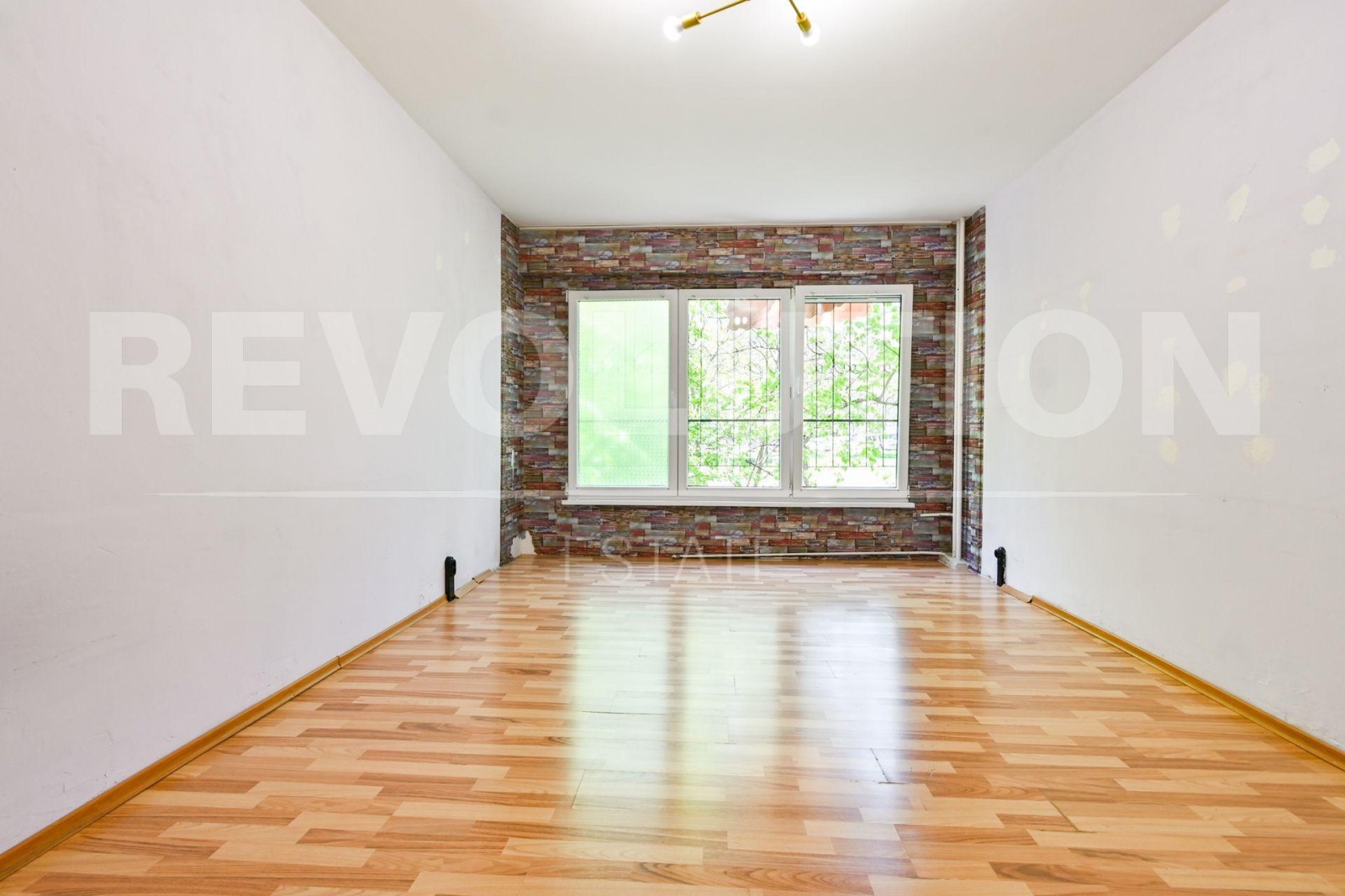 Продава 2-СТАЕН, гр. София, Люлин 5