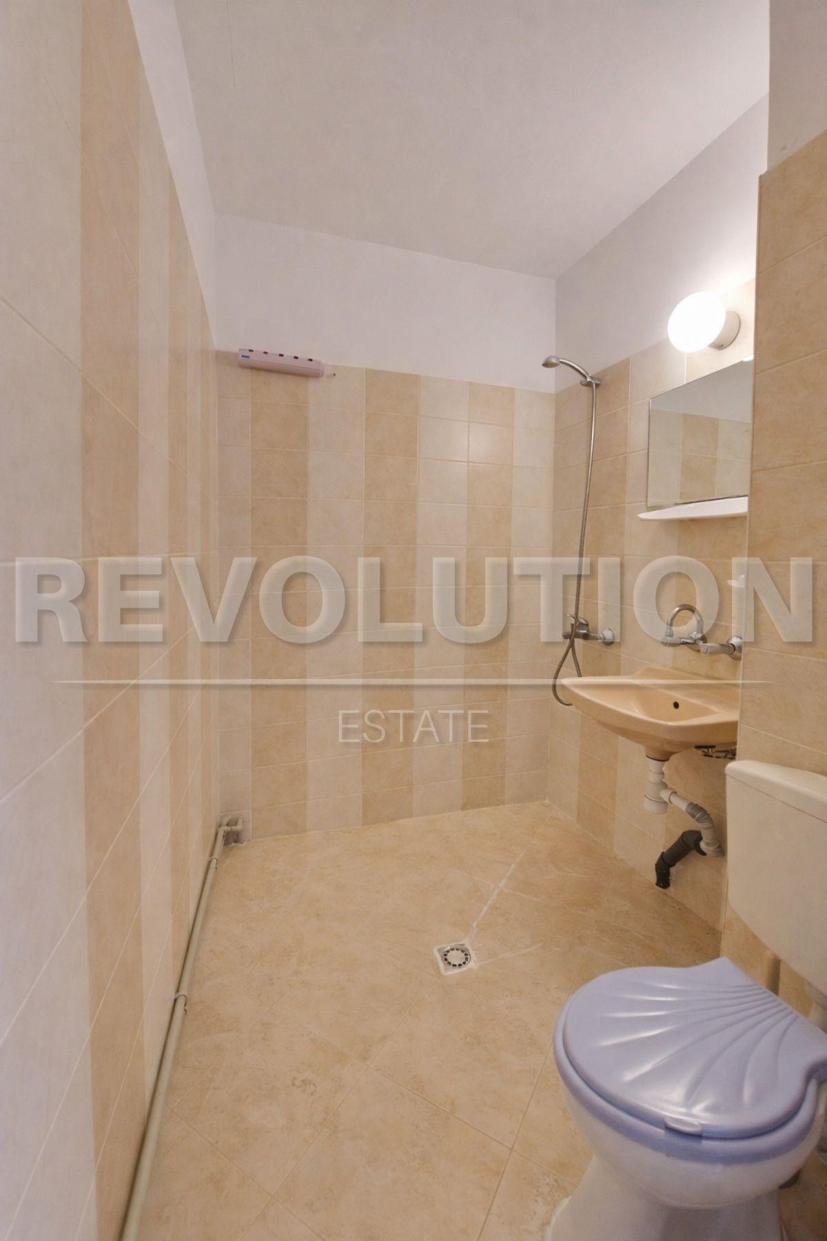 Продава 2-СТАЕН, гр. София, Люлин 5, снимка 2 - Апартаменти - 54200974