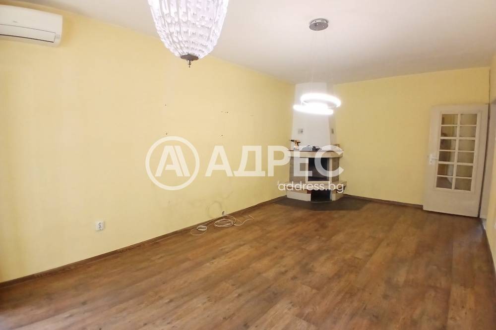 Продава МНОГОСТАЕН, гр. София, Дружба 2