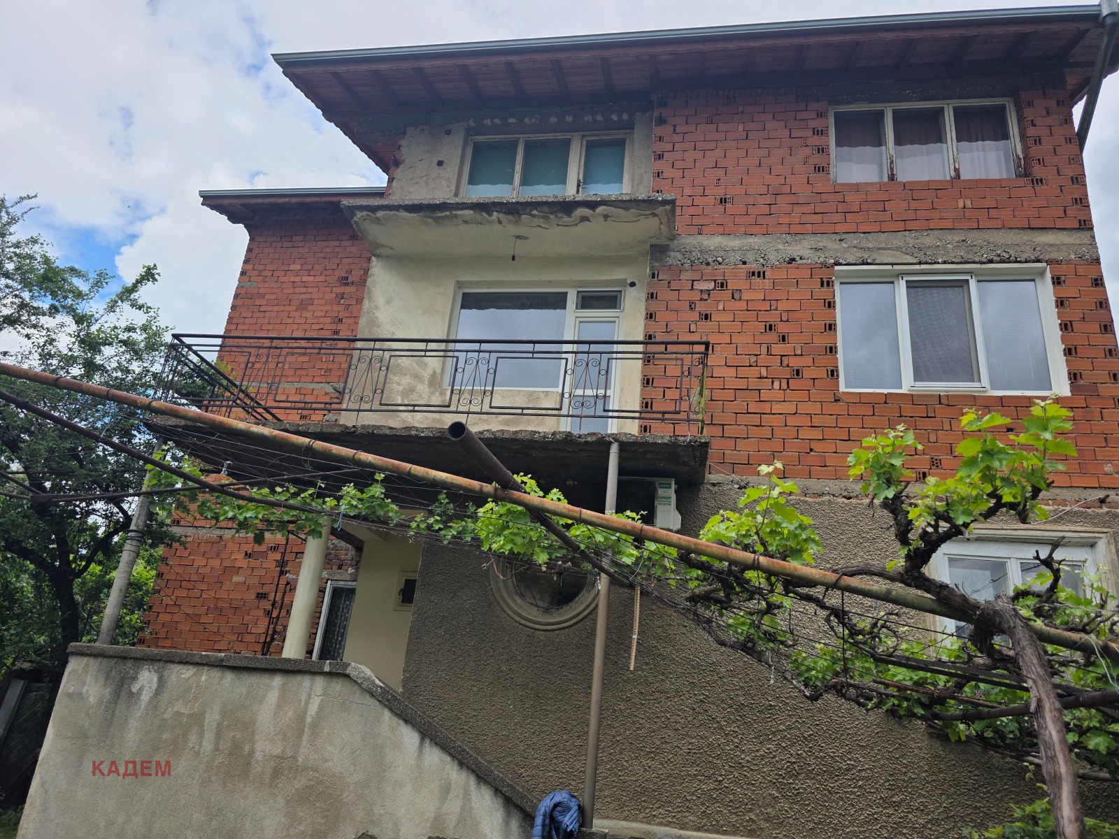 Продава КЪЩА, гр. Кюстендил, Център, снимка 3 - Къщи - 54564563