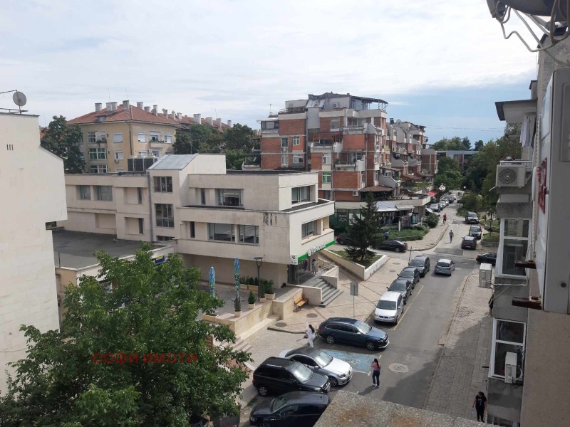 Продава 3-СТАЕН в град Кърджали, Център - 105 кв.м / 100 050 € » 195 680.79 лв., СОФИ ИМОТИ