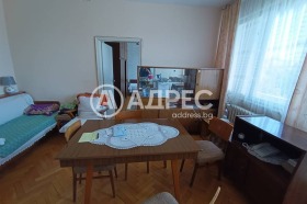2 спальни Център, Разград
