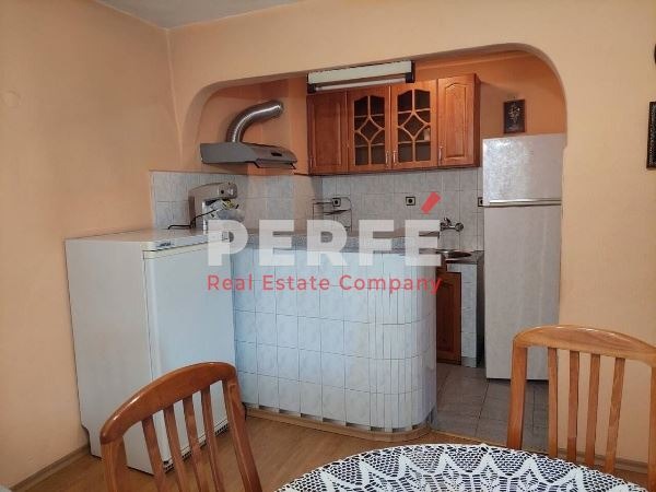 Продава  2-стаен град Бургас , Лазур , 70 кв.м | 58196575