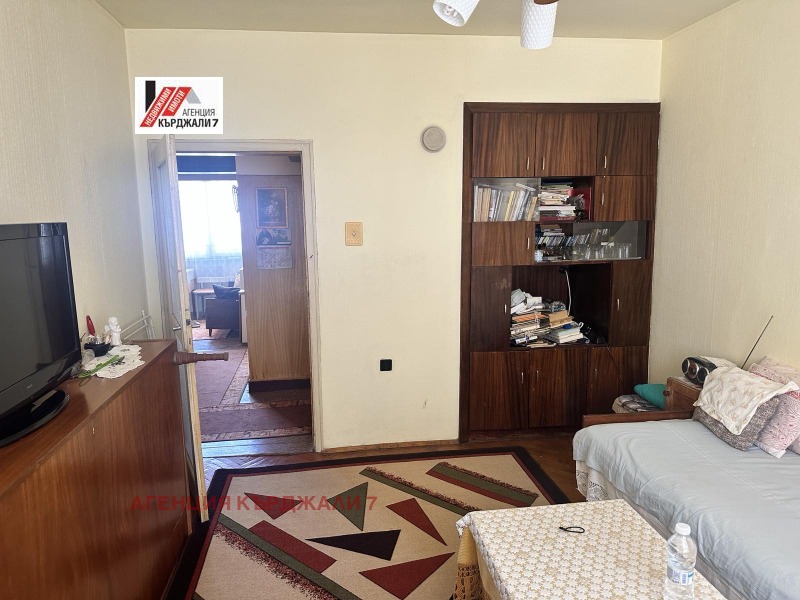 Продава  3-стаен град Кърджали , Център , 63 кв.м | 12938826 - изображение [2]