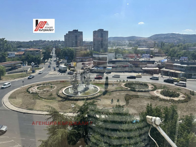 Продава  3-стаен град Кърджали , Център , 63 кв.м | 12938826 - изображение [12]