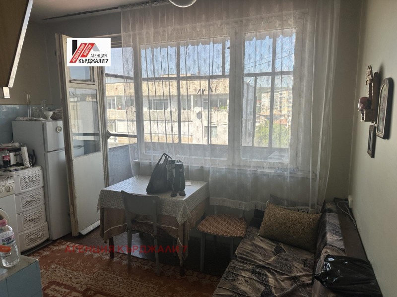 Продава  3-стаен град Кърджали , Център , 63 кв.м | 12938826 - изображение [3]