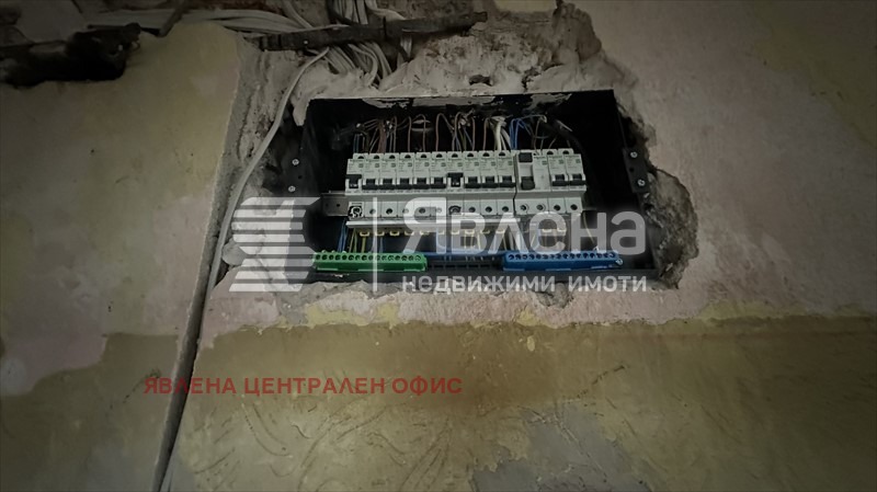 Продава 3-СТАЕН, гр. София, Сухата река, снимка 14 - Апартаменти - 54170038