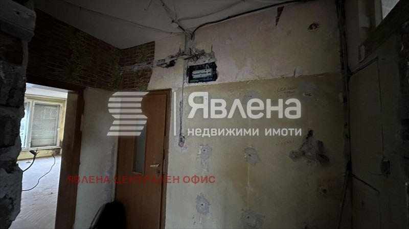 Продава 3-СТАЕН, гр. София, Сухата река, снимка 15 - Апартаменти - 54170038