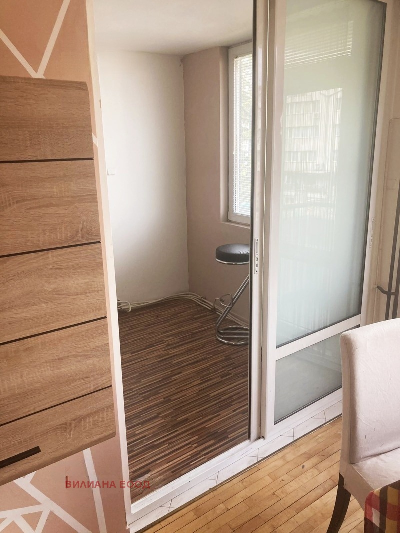 Продава 3-СТАЕН, гр. Горна Оряховица, област Велико Търново, снимка 5 - Апартаменти - 55904386