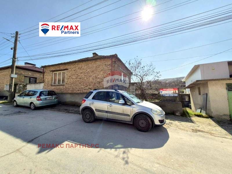 Продава  Къща област Варна , гр. Белослав , 174 кв.м | 47119277