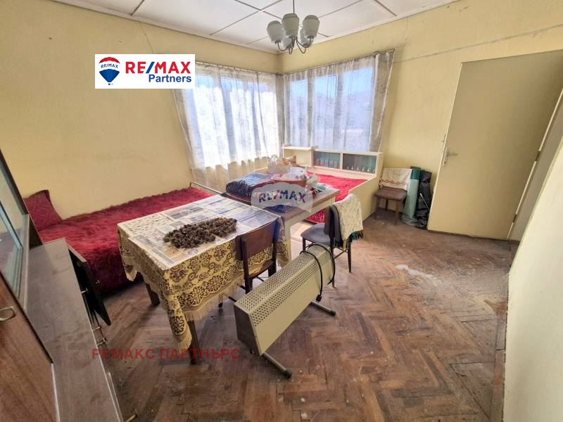 Продава КЪЩА, гр. Белослав, област Варна, снимка 3 - Къщи - 49436234