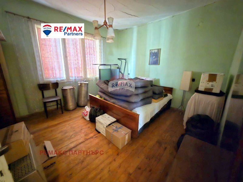 Продава КЪЩА, гр. Белослав, област Варна, снимка 6 - Къщи - 49436234