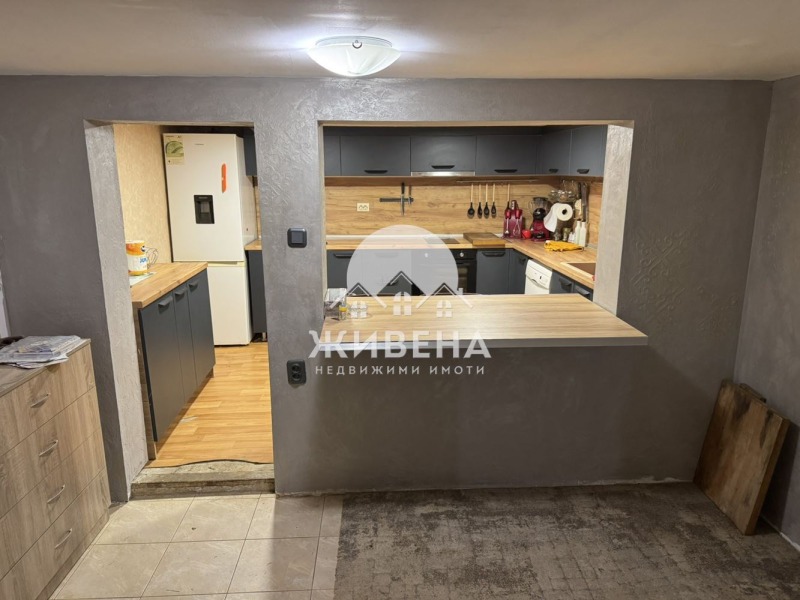 Продава КЪЩА, с. Водица, област Варна, снимка 2 - Къщи - 52706642