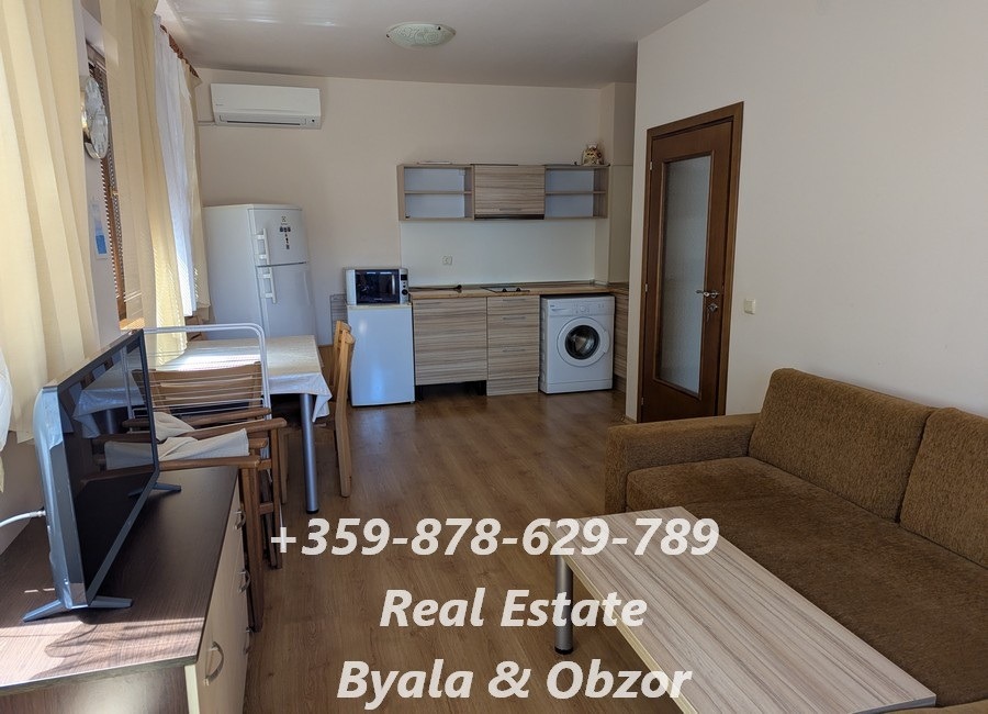 Продава 2-СТАЕН, гр. Бяла, област Варна