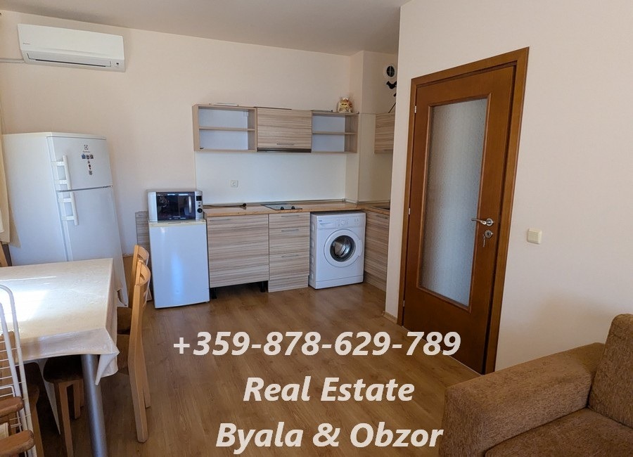 Продава 2-СТАЕН, гр. Бяла, област Варна, снимка 4 - Апартаменти - 54261911