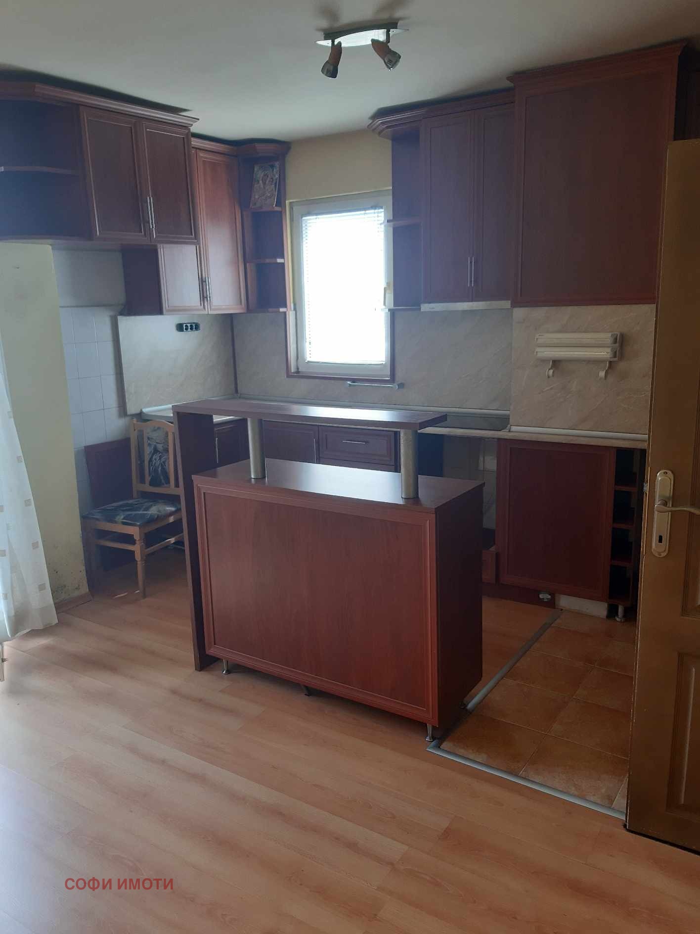 Продава 3-СТАЕН, гр. Кърджали, Център, снимка 2 - Апартаменти - 47290224