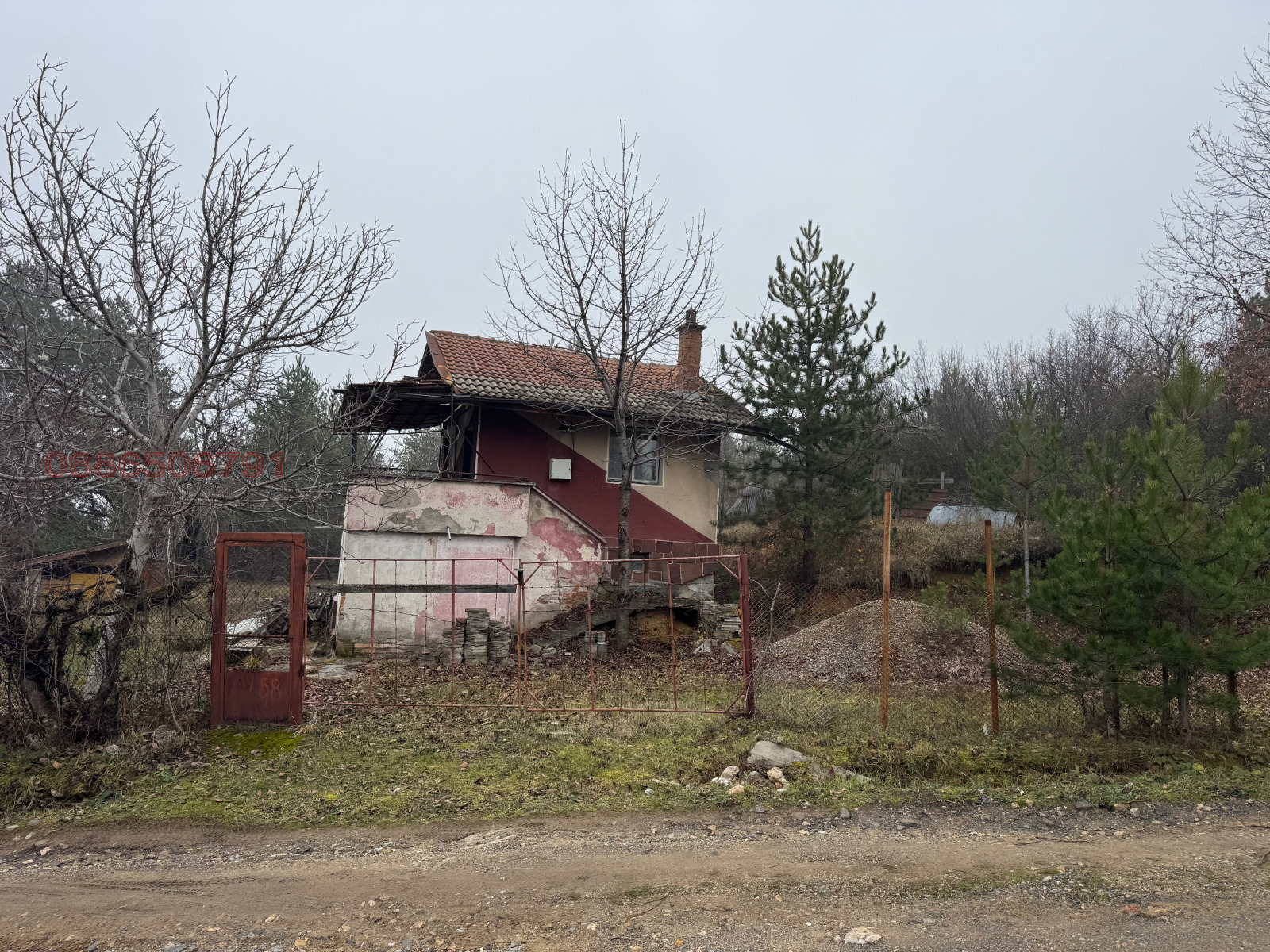 Продава КЪЩА, гр. Кюстендил, Център, снимка 3 - Къщи - 54991576