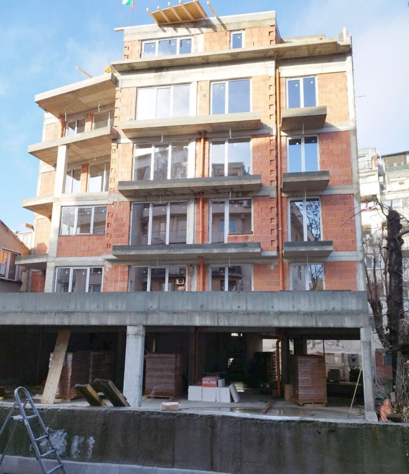 Продава  2 slaapkamers Sofia , Meditsinska akademija , 97 кв.м | 37582417