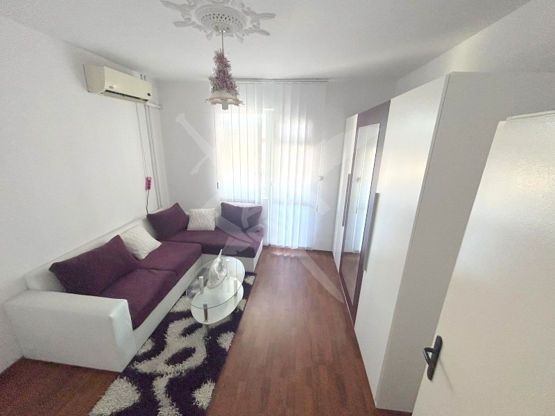 Продава МНОГОСТАЕН, гр. Бургас, Възраждане, снимка 3 - Апартаменти - 54048480