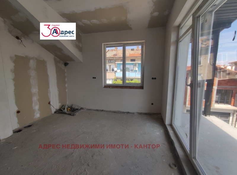 For Sale  House Floor Pazardzhik , Tsentar , 106 sq.m | 86242877 - image [2]