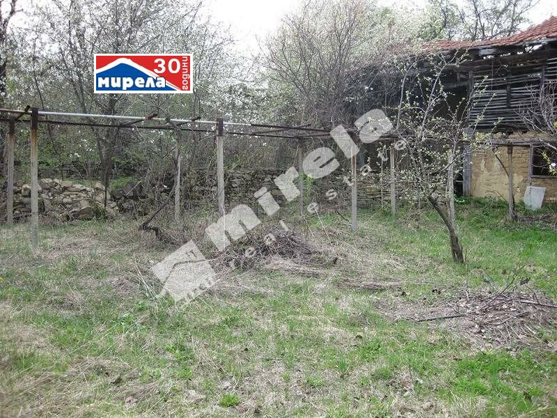 Продава КЪЩА, с. Буря, област Габрово, снимка 2 - Къщи - 48182290