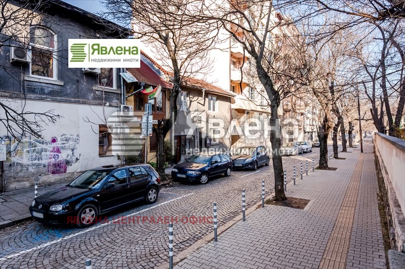 Продава КЪЩА, гр. София, Център, снимка 6 - Къщи - 49069211