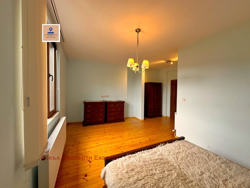 Продава КЪЩА, с. Баня, област Благоевград, снимка 10 - Къщи - 52362406