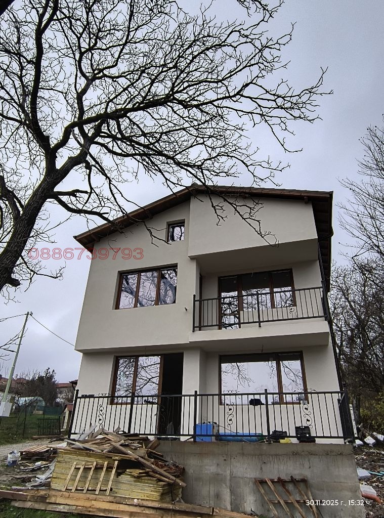 Продава КЪЩА, с. Пожарево, област София област, снимка 8 - Къщи - 52779300