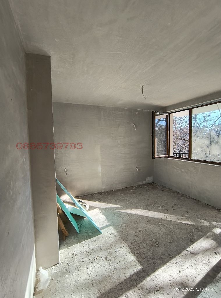 Продава КЪЩА, с. Пожарево, област София област, снимка 10 - Къщи - 53082777