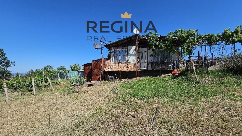 Продава ВИЛА, гр. Хисаря, област Пловдив