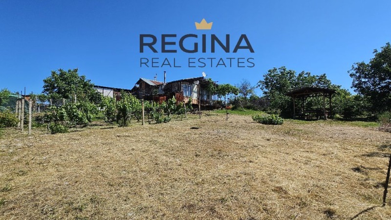 Продава ВИЛА, гр. Хисаря, област Пловдив, снимка 8 - Вили - 52848608