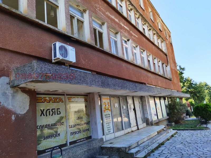 Продава БИЗНЕС ИМОТ, с. Георги Дамяново, област Монтана, снимка 2 - Други - 52782190