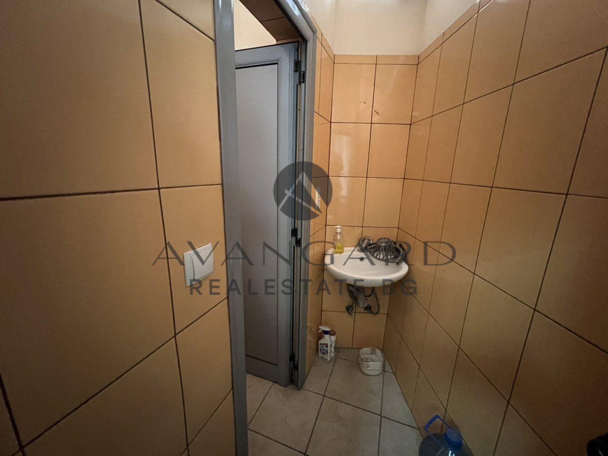 Продава ОФИС, гр. Пловдив, Кършияка, снимка 4 - Офиси - 55431822