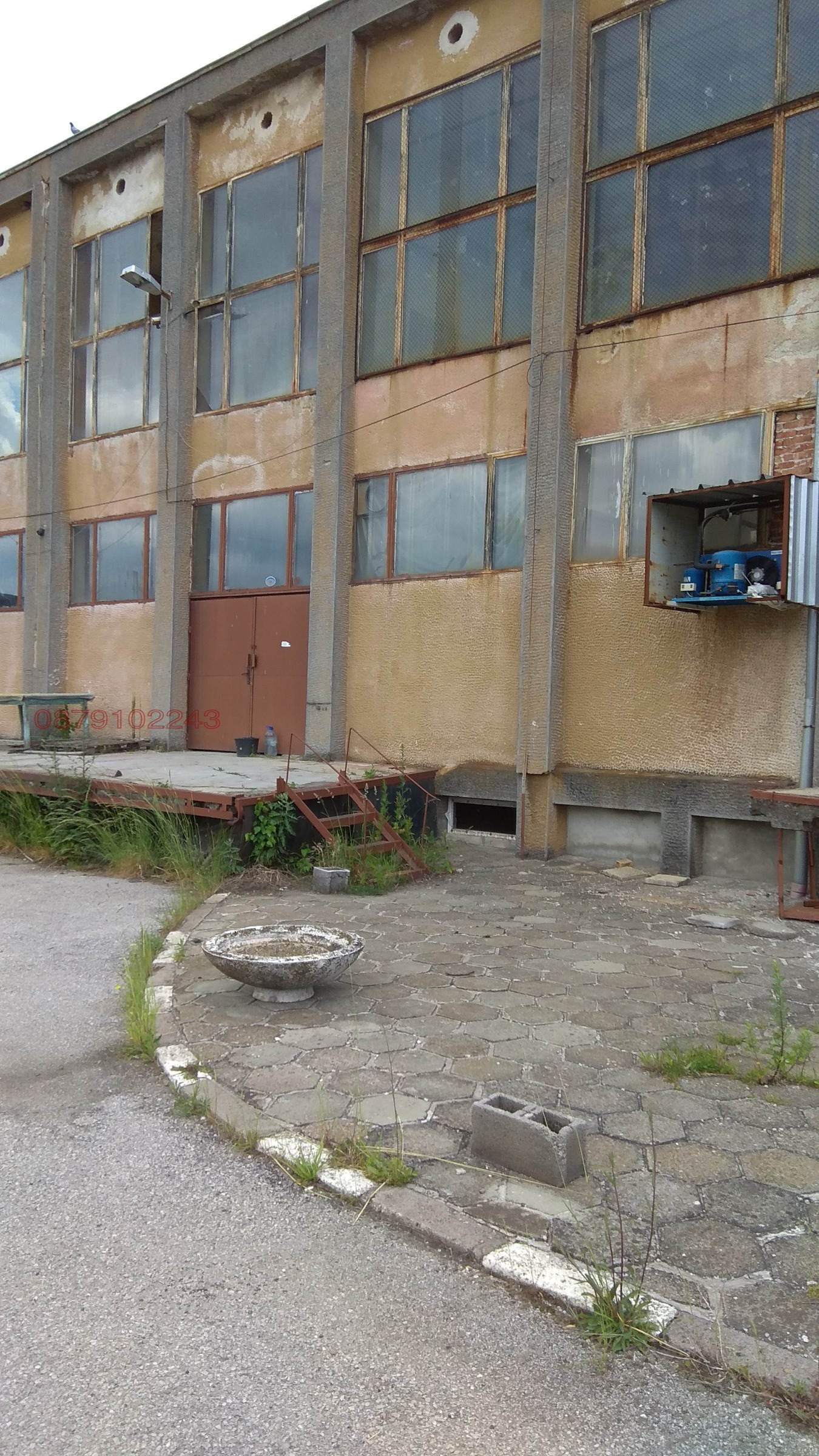 Продава ПРОМ. ПОМЕЩЕНИЕ, гр. Драгоман, област София област, снимка 3 - Производствени сгради - 55091416