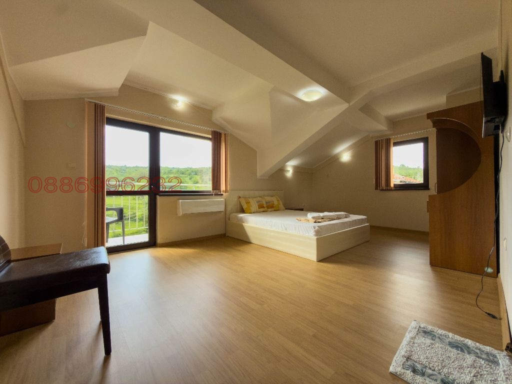 Продава ХОТЕЛ, гр. Батак, област Пазарджик, снимка 11 - Хотели - 55678097