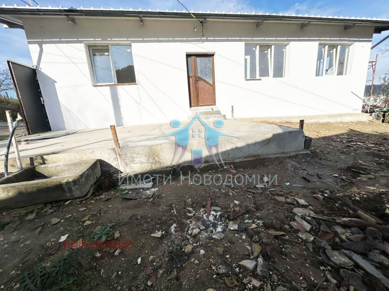 Продава КЪЩА в град Шумен, Куршун чешма - 60 кв.м / 130 000 € » 254 257.90 лв., НОВОДОМЦИ