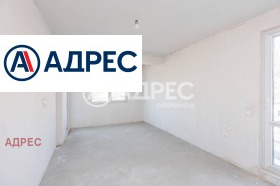 3-стаен град Варна, Център 2