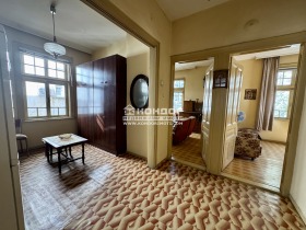 Hus Tsentar, Plovdiv 3