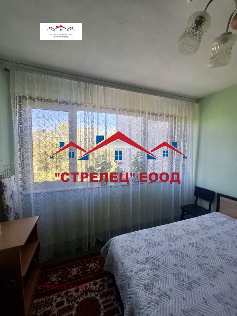 Продава  2-стаен град Добрич , Център , 100 кв.м | 86020203 - изображение [5]