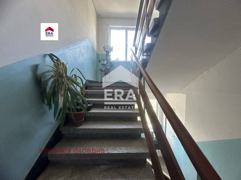 Продава  2-стаен град Пловдив , Кючук Париж , 67 кв.м | 31231708 - изображение [2]