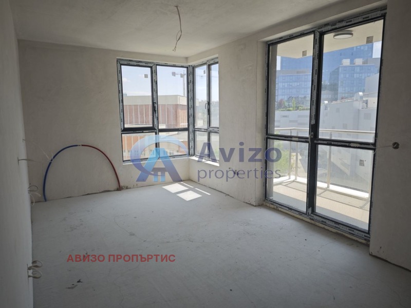 Na sprzedaż  2 sypialnie Sofia , Poligona , 154 mkw | 46028648 - obraz [2]