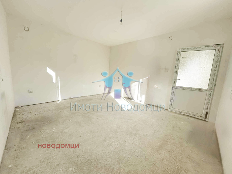 Продава КЪЩА, гр. Шумен, Куршун чешма, снимка 7 - Къщи - 52386065