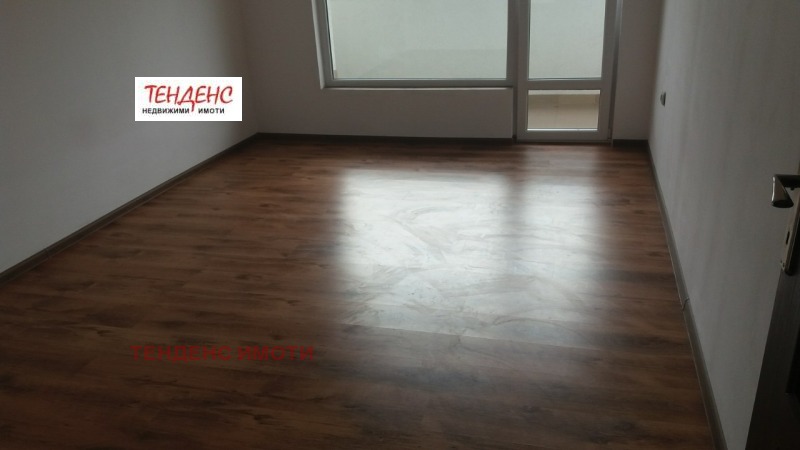 De vânzare  1 dormitor Cârdjali , Vâzrojdenți , 84 mp | 24757193 - imagine [2]