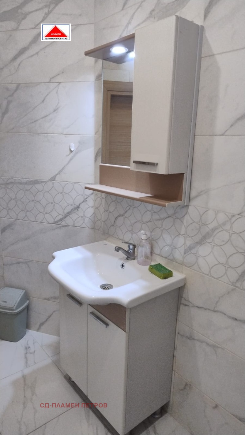 Продава 2-СТАЕН, гр. Шумен, Дивизионна болница, снимка 2 - Апартаменти - 53413027