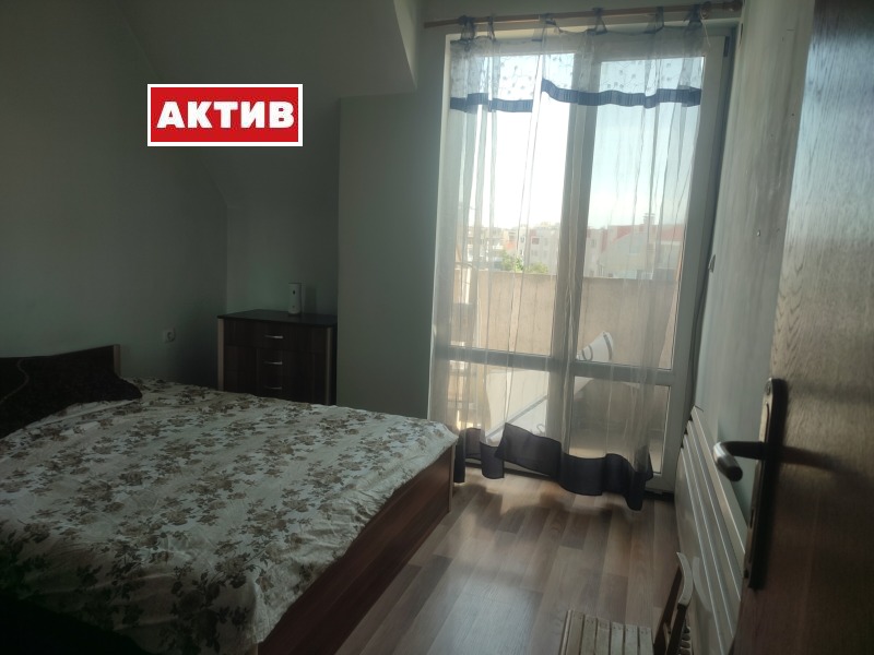 Продава 3-СТАЕН, гр. Търговище, Вароша, снимка 4 - Aпартаменти - 46595541